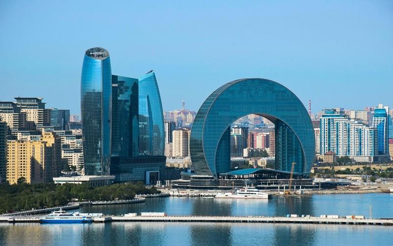 College trip to Baku Azerbaijan travel blog